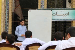 نمایشگاه دستاوردهای مدرسه علمیه دارالسلام - غرفه تدریس ادبیات عرب