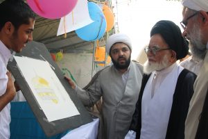 بازدید آیت الله حمیدی نمایشگاه دستاوردهای مدرسه علمیه دارالسلام