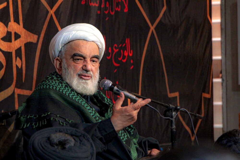 مراسم عزاداری شهادت امام صادق(ع) با سخنرانی آیت‌الله جاودان